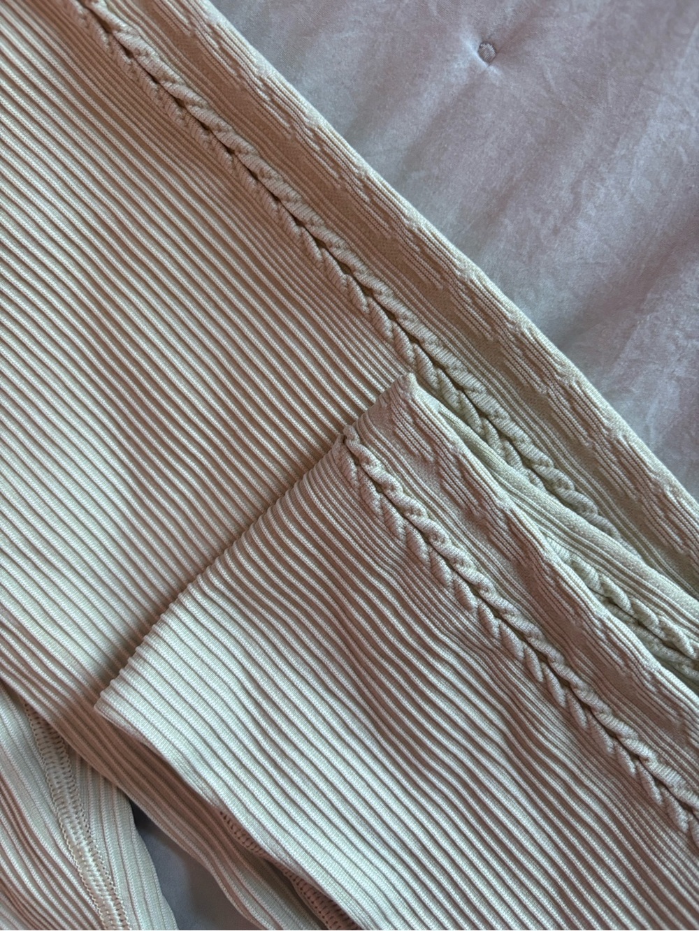 Cream Ribbed Work-out set - Picture 2 of 7